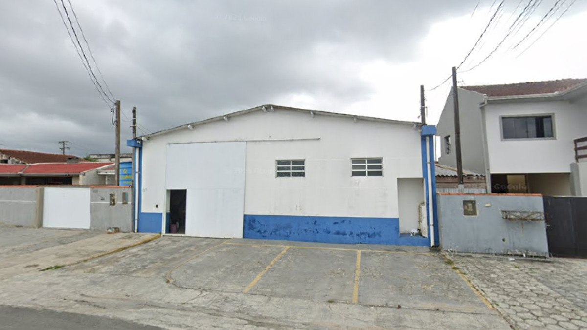 Lote 1 - barracão
