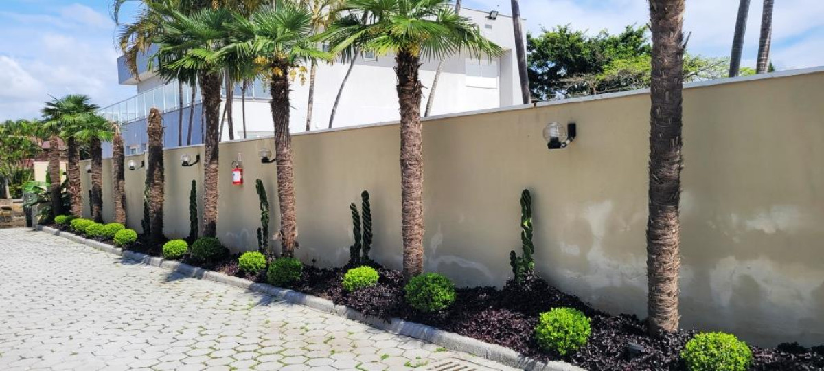 Casa Em Condomínio Fechado, localizado em Guaratuba - PR