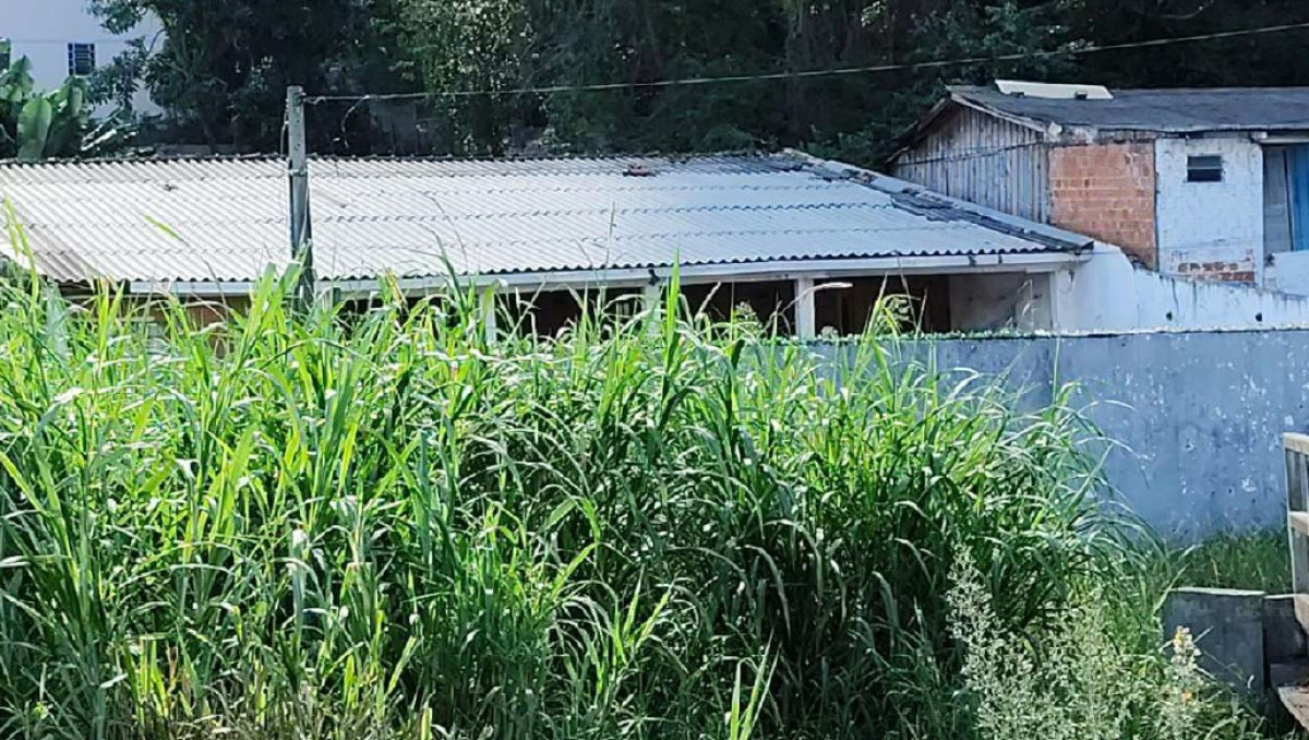 Leilão 275 - Lote 22555 (casa Térrea) - Ponta Grossa/pr, localizado em Ponta Grossa - PR
