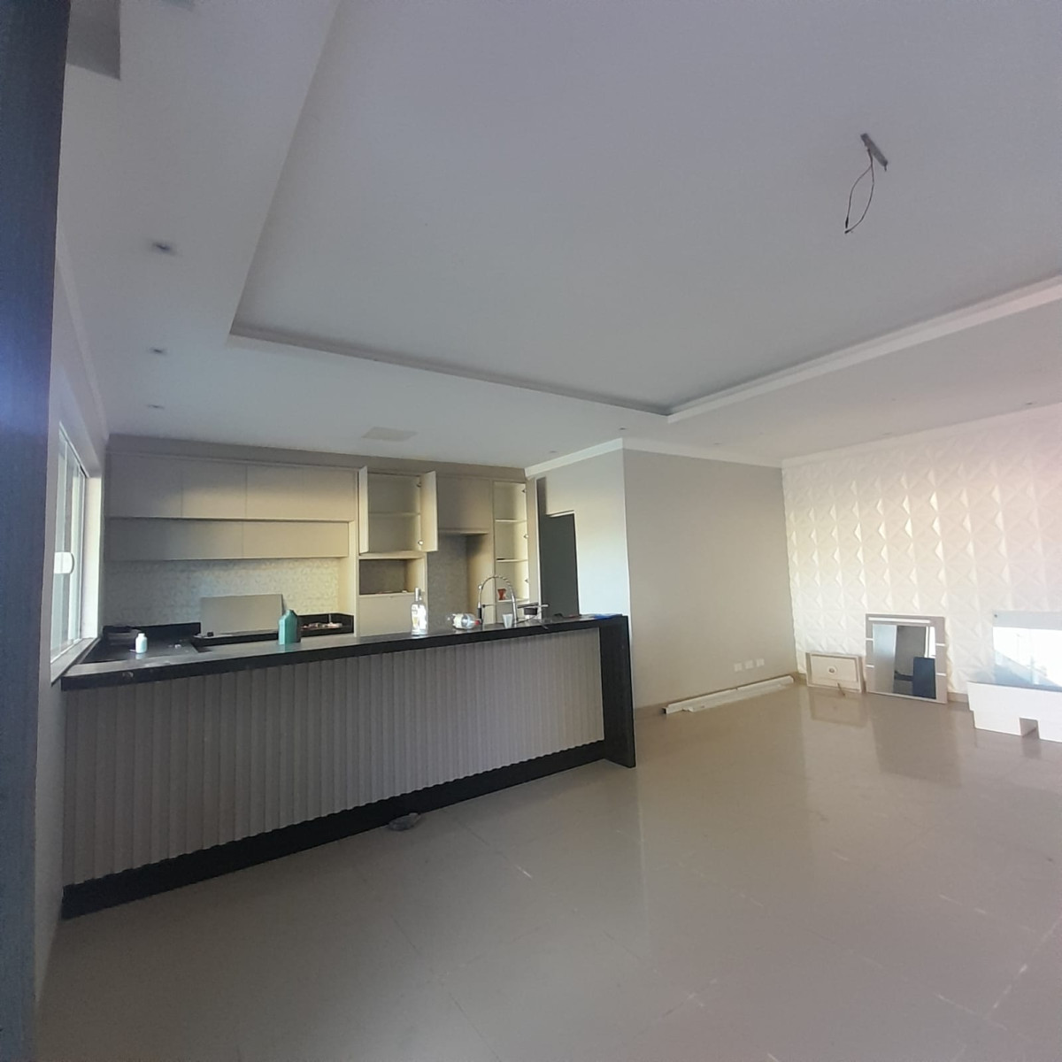 Leilão 280 - Lote 22583: Sobrado Em Alvenaria Em Apucarana/pr, localizado em Apucarana - PR