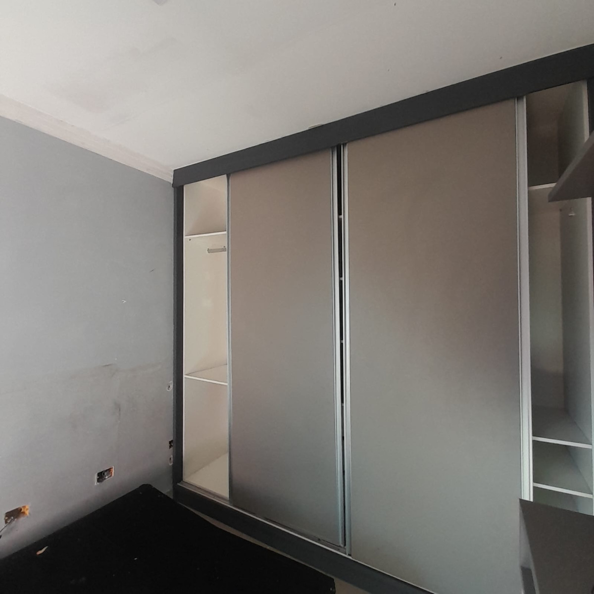 Leilão 280 - Lote 22583: Sobrado Em Alvenaria Em Apucarana/pr, localizado em Apucarana - PR