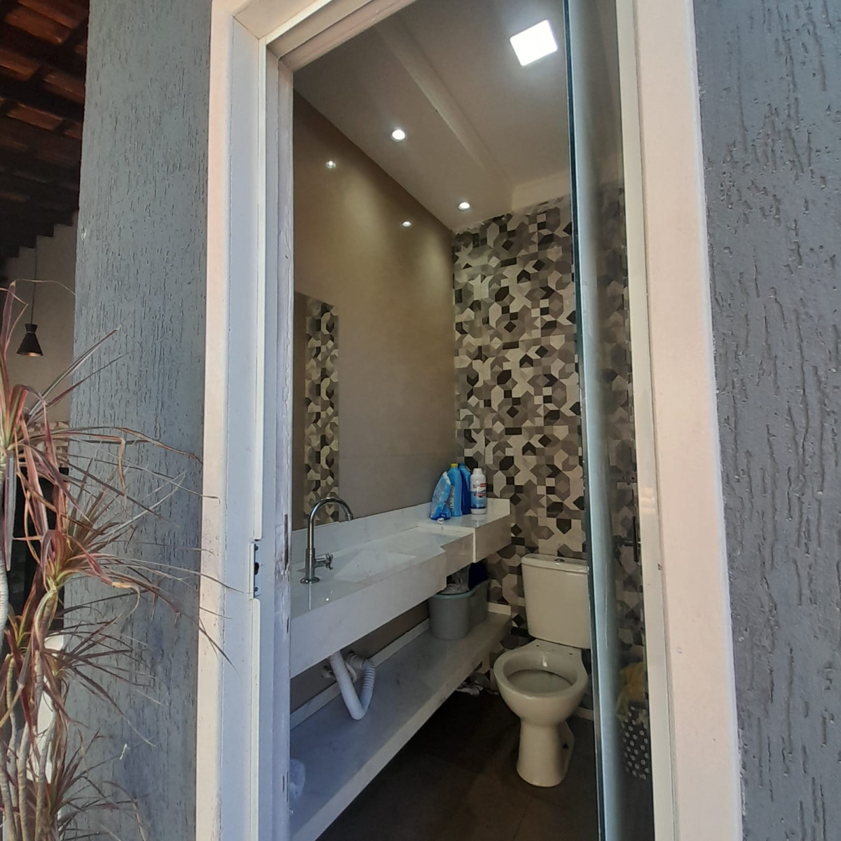 Leilão 280 - Lote 22583: Sobrado Em Alvenaria Em Apucarana/pr, localizado em Apucarana - PR