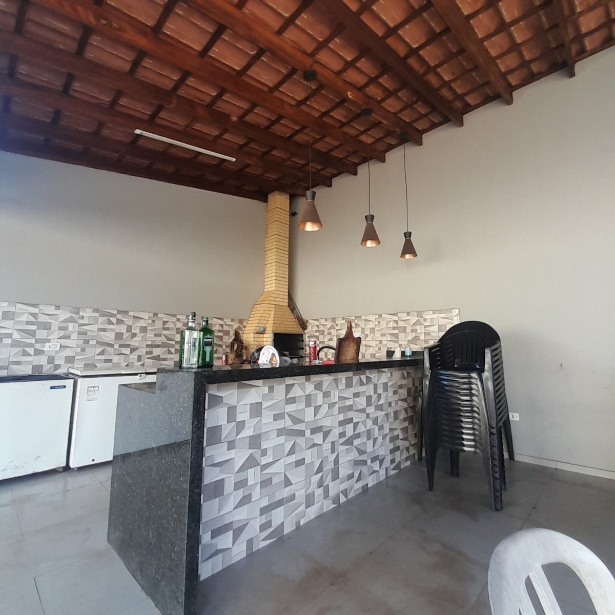 Leilão 280 - Lote 22583: Sobrado Em Alvenaria Em Apucarana/pr, localizado em Apucarana - PR