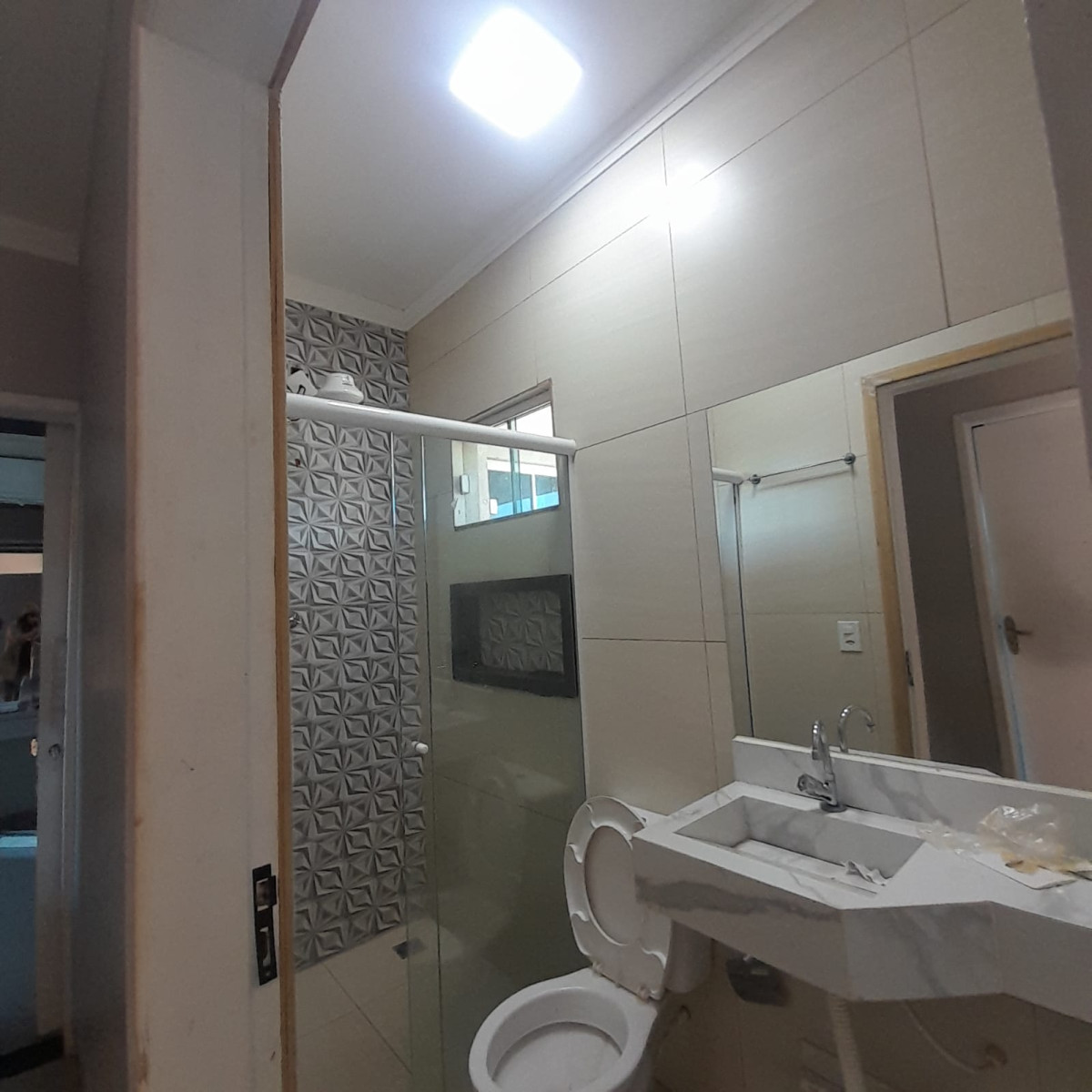 Leilão 280 - Lote 22583: Sobrado Em Alvenaria Em Apucarana/pr, localizado em Apucarana - PR