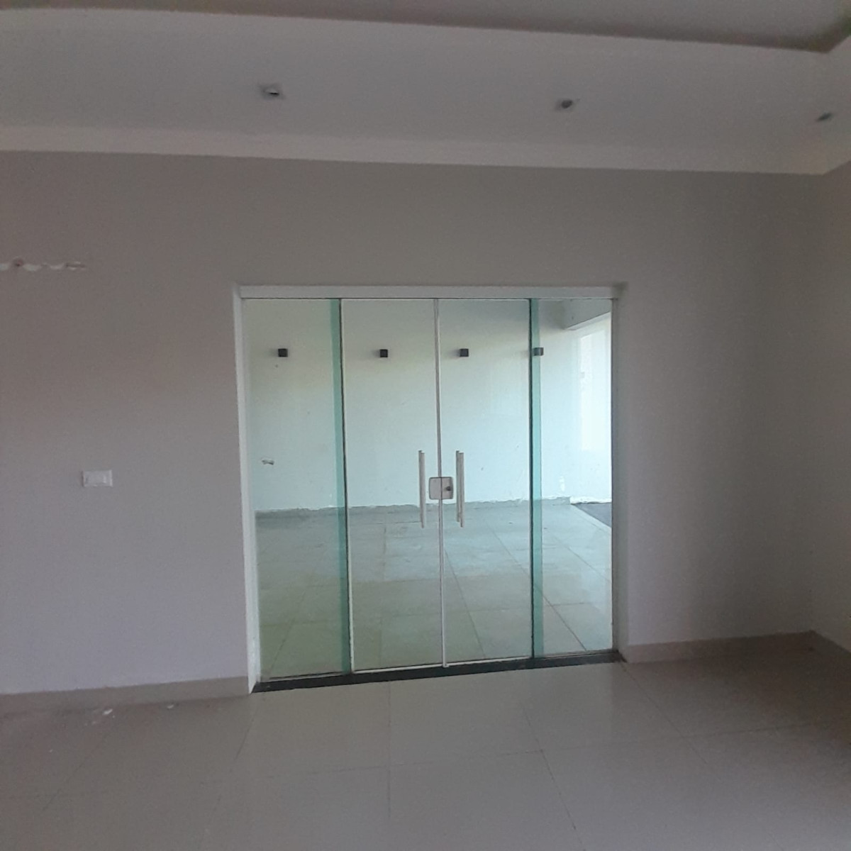 Leilão 280 - Lote 22583: Sobrado Em Alvenaria Em Apucarana/pr, localizado em Apucarana - PR