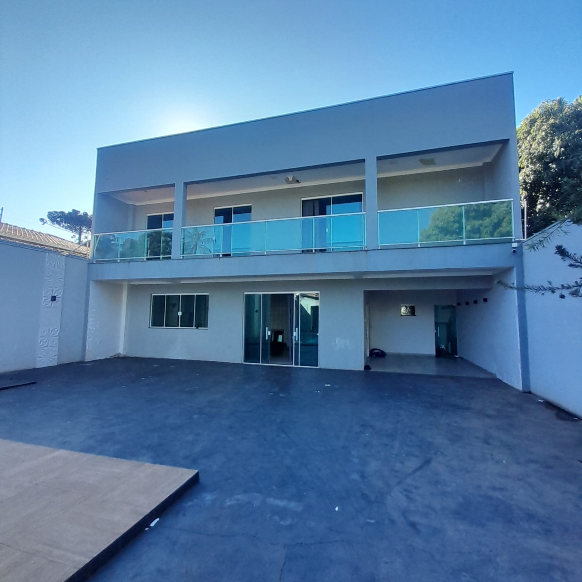 Leilão 280 - Lote 22583: Sobrado Em Alvenaria Em Apucarana/pr, localizado em Apucarana - PR