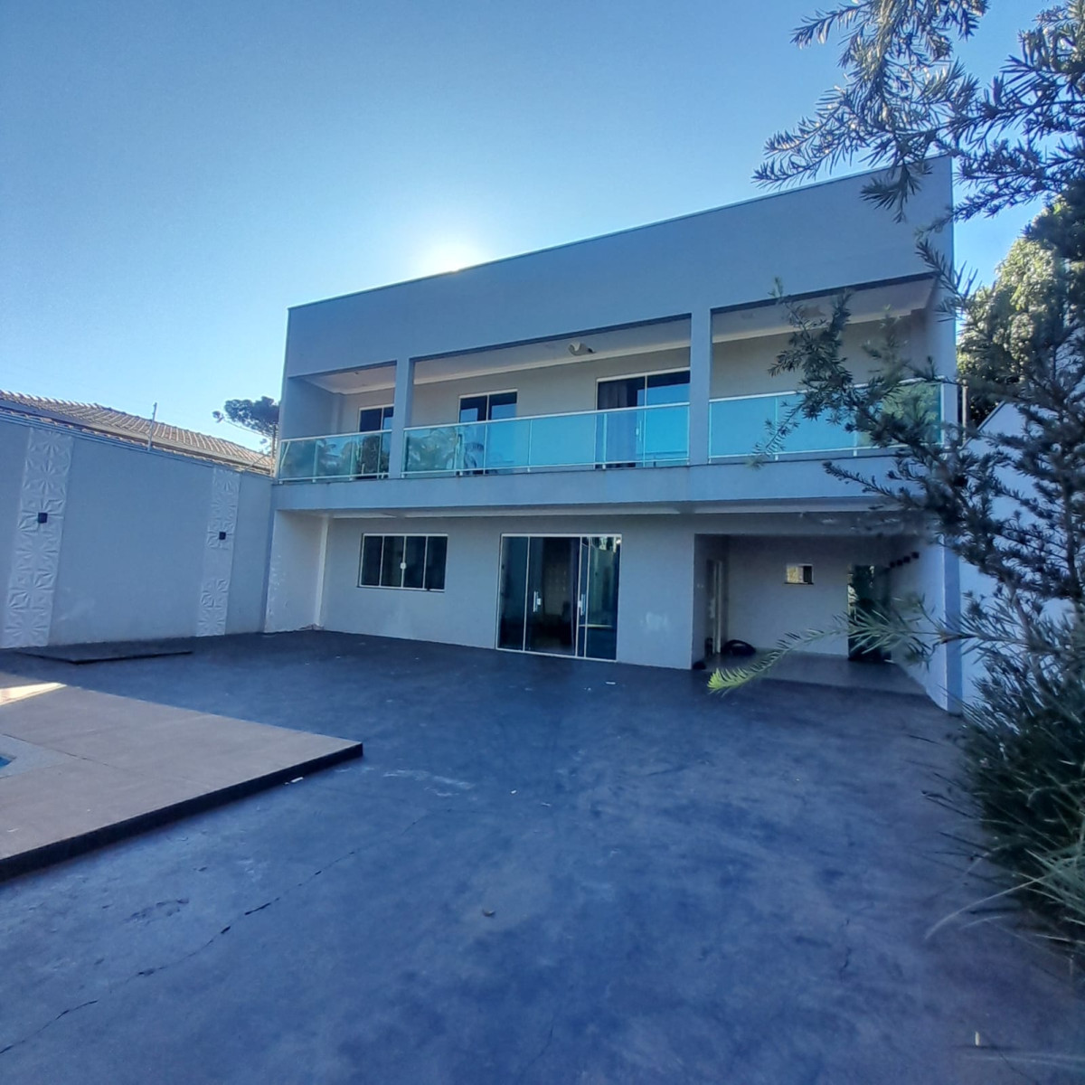 Leilão 280 - Lote 22583: Sobrado Em Alvenaria Em Apucarana/pr, localizado em Apucarana - PR