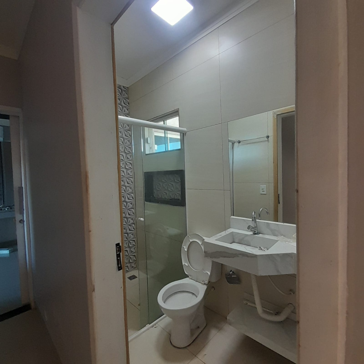 Leilão 280 - Lote 22583: Sobrado Em Alvenaria Em Apucarana/pr, localizado em Apucarana - PR
